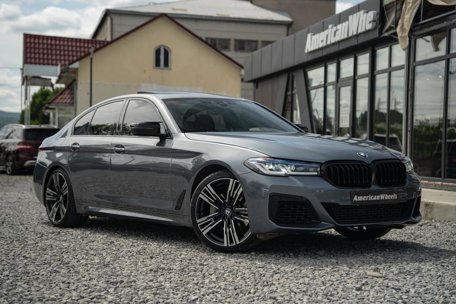 Продам BMW 530 E Xdrive 2018 года в Черновцах