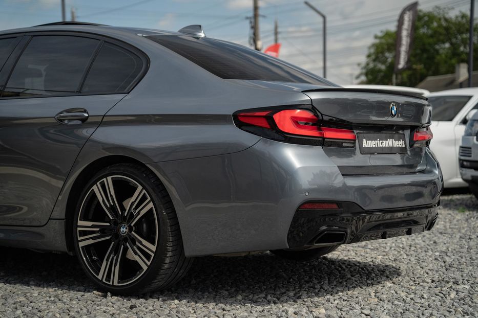 Продам BMW 530 E Xdrive 2018 года в Черновцах