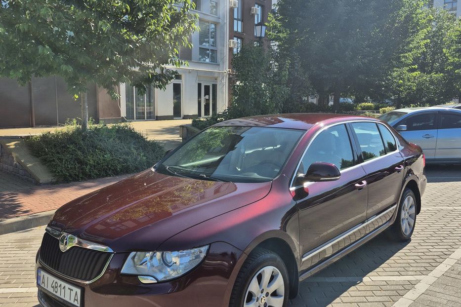 Продам Skoda Superb Highline 2010 года в Киеве