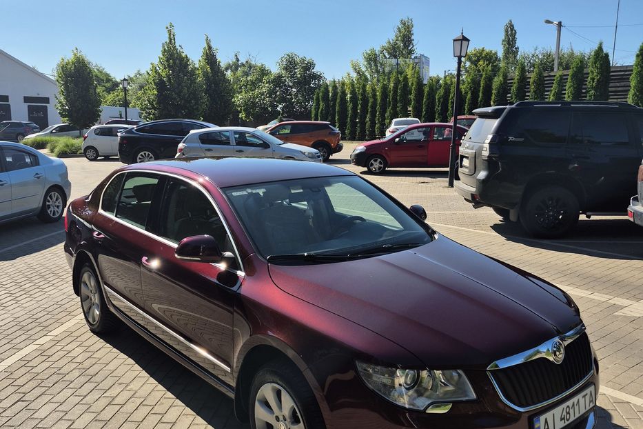 Продам Skoda Superb Highline 2010 года в Киеве