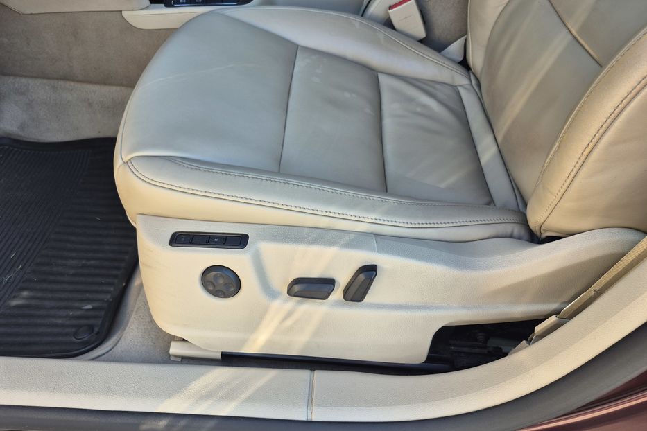 Продам Skoda Superb Highline 2010 года в Киеве