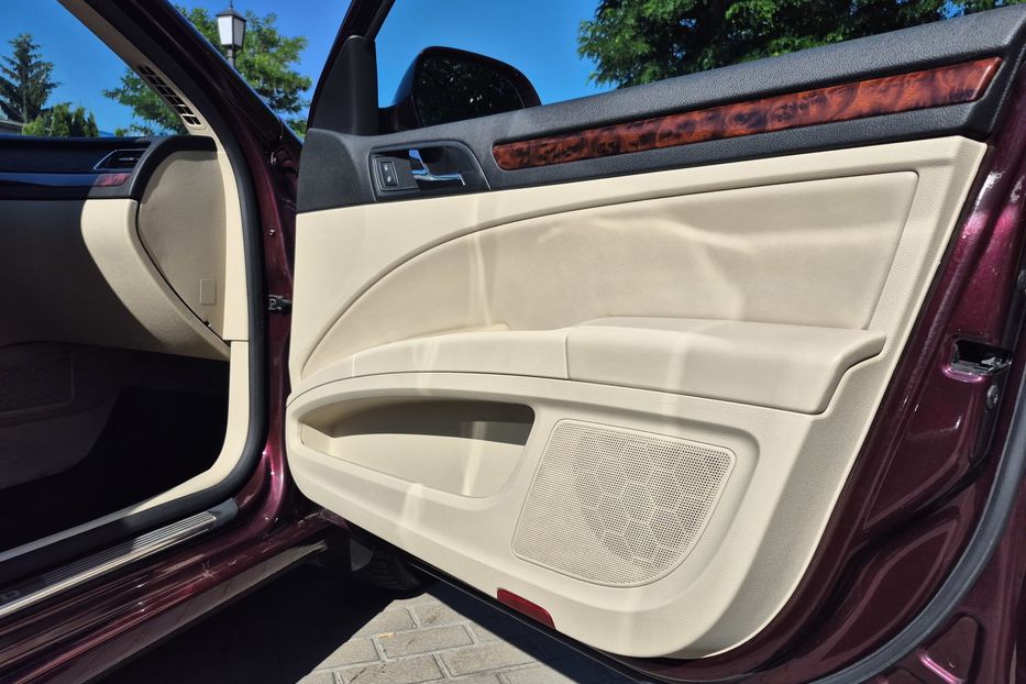 Продам Skoda Superb Highline 2010 года в Киеве