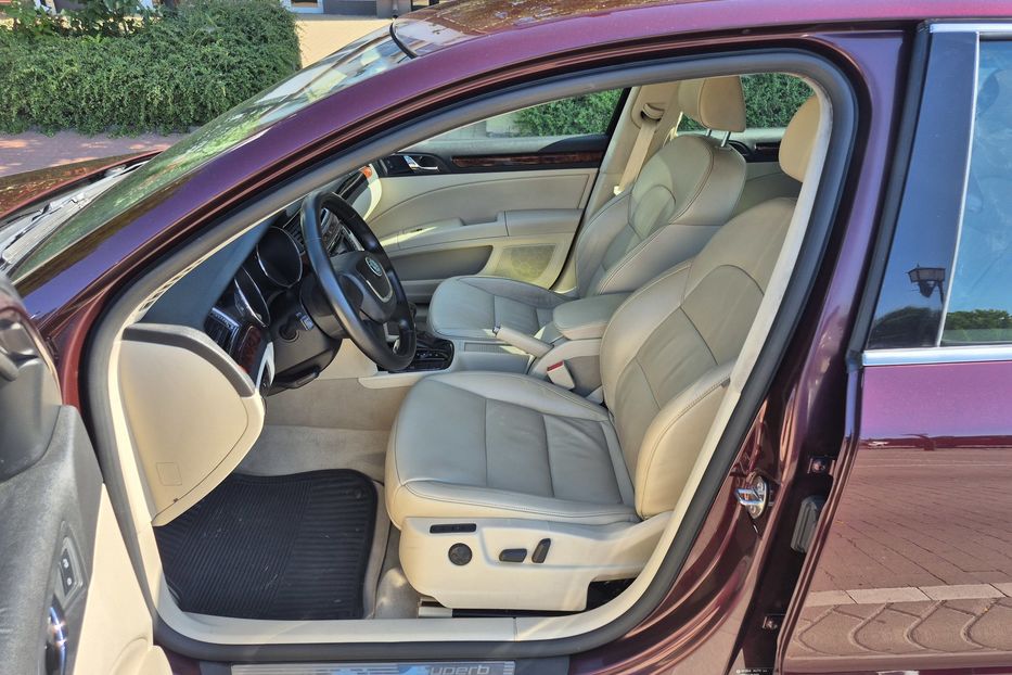 Продам Skoda Superb Highline 2010 года в Киеве