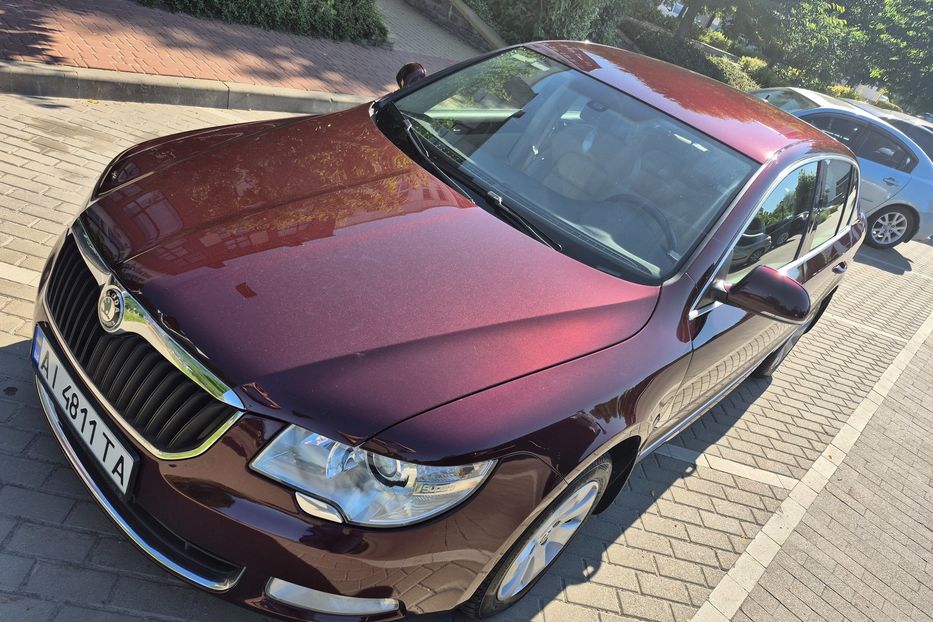 Продам Skoda Superb Highline 2010 года в Киеве