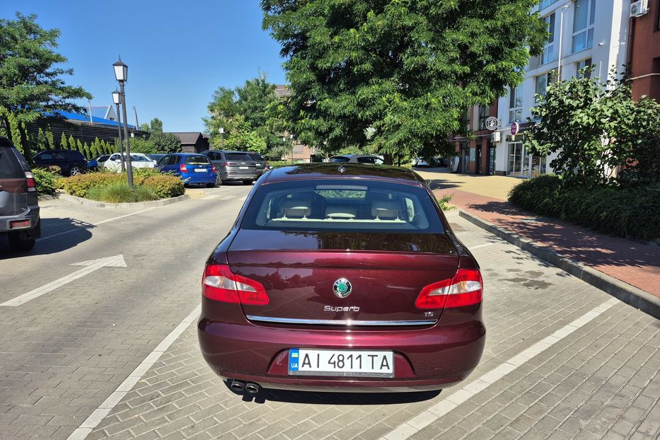 Продам Skoda Superb Highline 2010 года в Киеве