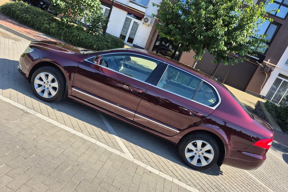 Продам Skoda Superb Highline 2010 года в Киеве