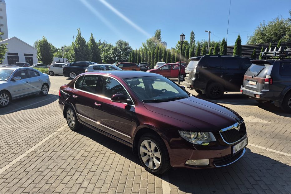 Продам Skoda Superb Highline 2010 года в Киеве