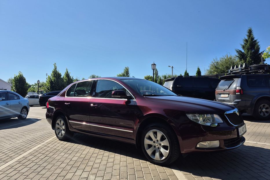 Продам Skoda Superb Highline 2010 года в Киеве