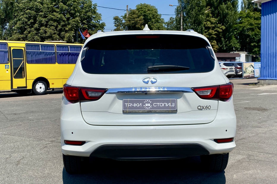 Продам Infiniti QX60 2016 года в Киеве