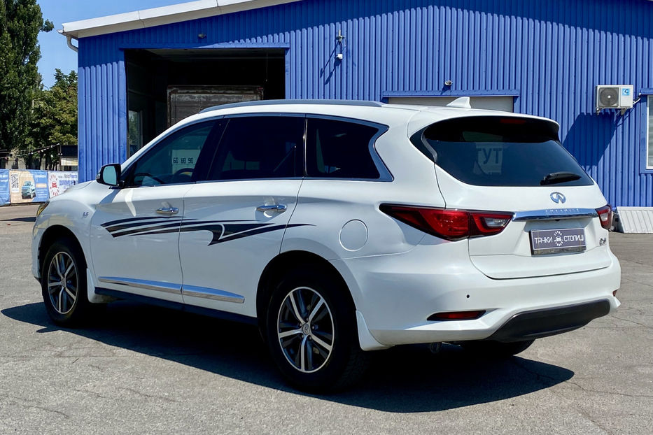 Продам Infiniti QX60 2016 года в Киеве