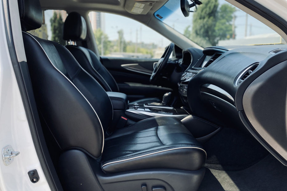 Продам Infiniti QX60 2016 года в Киеве
