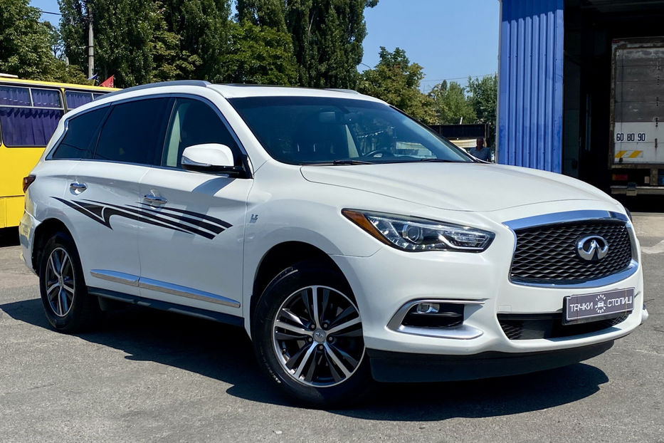 Продам Infiniti QX60 2016 года в Киеве