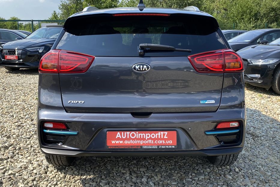 Продам Kia Niro 64кВт Макс.компл.Prestige 2020 года в Львове