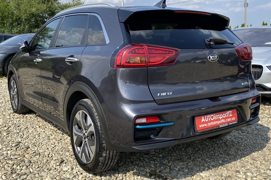 Продам Kia Niro 64кВт Макс.компл.Prestige 2020 года в Львове