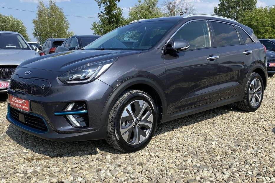 Продам Kia Niro 64кВт Макс.компл.Prestige 2020 года в Львове