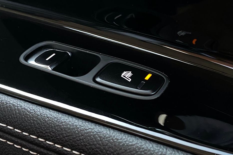 Продам Kia Niro 64кВт Макс.компл.Prestige 2020 года в Львове