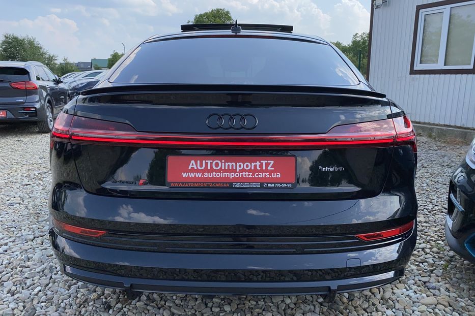 Продам Audi E-Tron S Sportback 2xSLineBlackEditio 2022 года в Львове