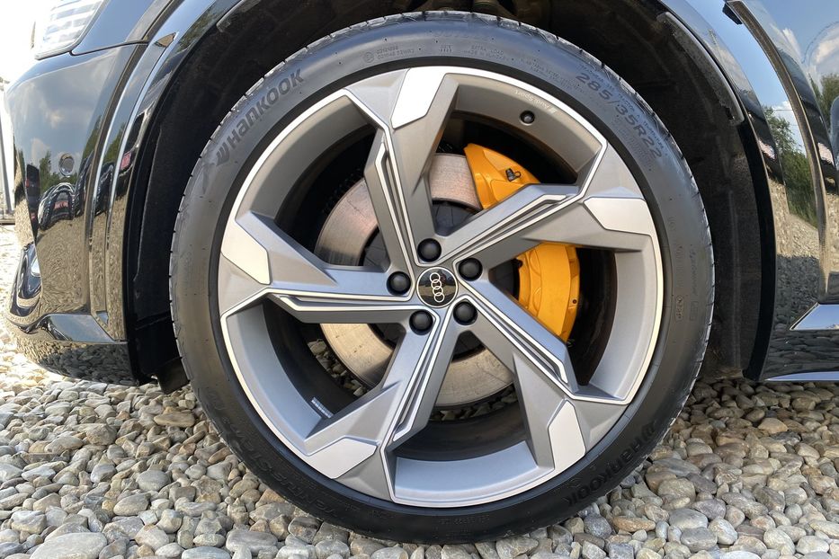 Продам Audi E-Tron S Sportback 2xSLineBlackEditio 2022 года в Львове