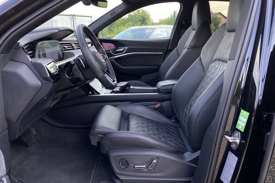 Продам Audi E-Tron S Sportback 2xSLineBlackEditio 2022 года в Львове