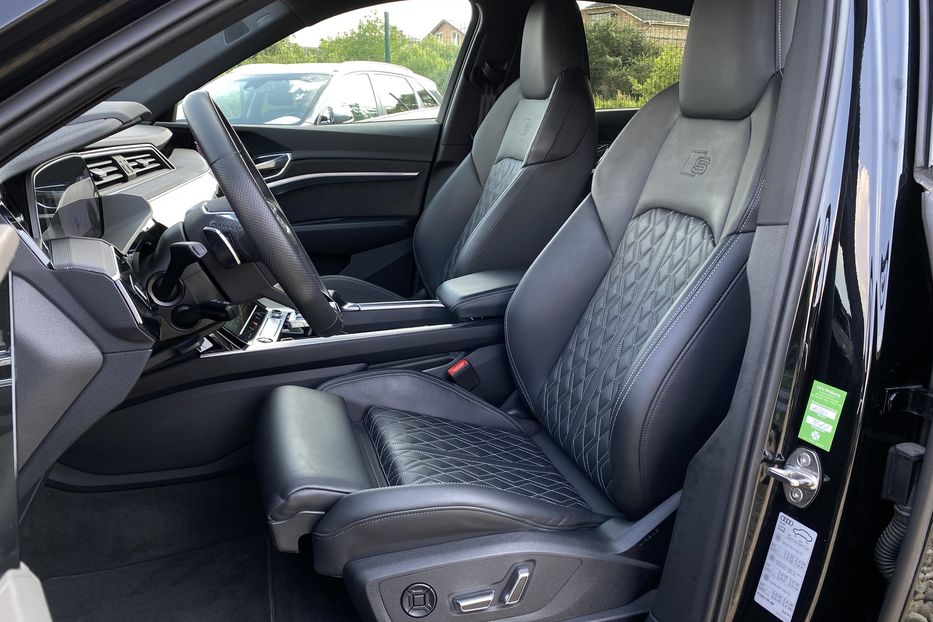Продам Audi E-Tron S Sportback 2xSLineBlackEditio 2022 года в Львове