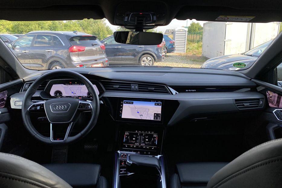Продам Audi E-Tron S Sportback 2xSLineBlackEditio 2022 года в Львове