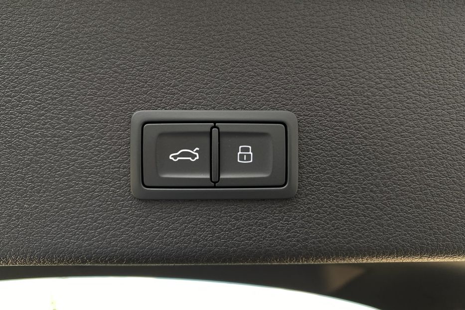 Продам Audi E-Tron S Sportback 2xSLineBlackEditio 2022 года в Львове