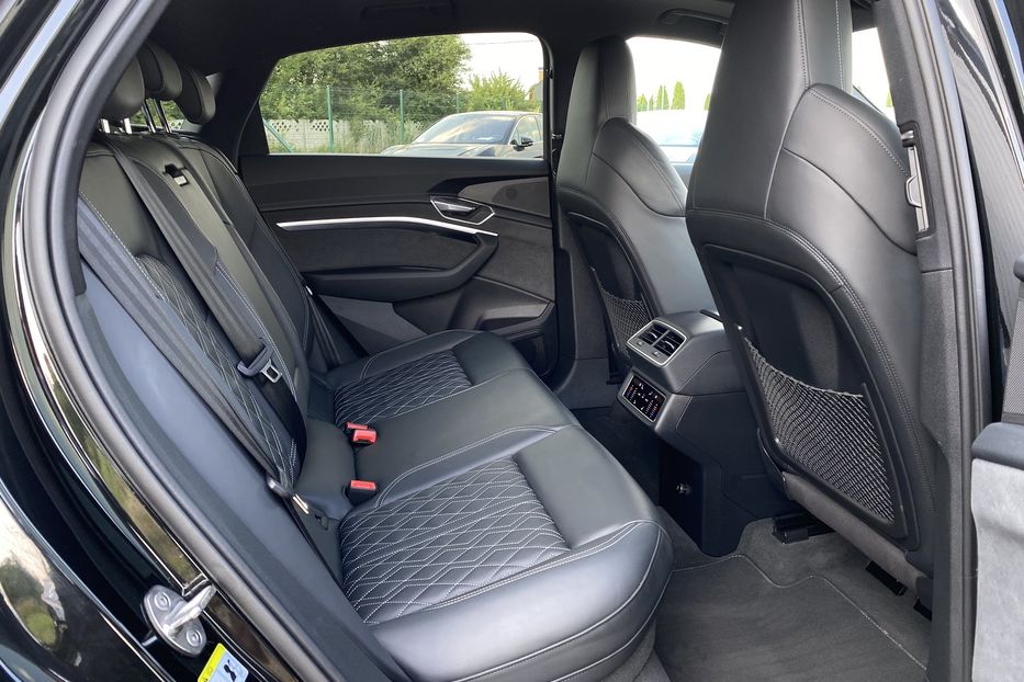 Продам Audi E-Tron S Sportback 2xSLineBlackEditio 2022 года в Львове