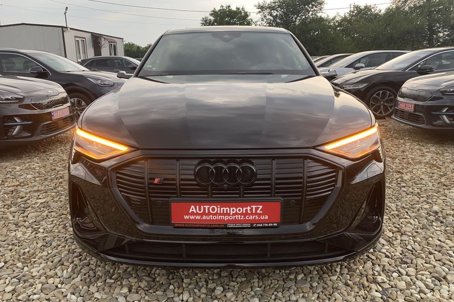 Продам Audi E-Tron S Sportback 2xSLineBlackEditio 2022 года в Львове