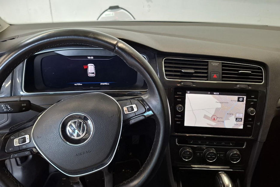 Продам Volkswagen Golf VII v7797 2019 года в Луцке
