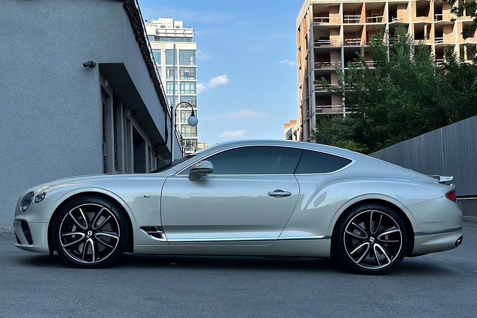 Продам Bentley Continental GT FIRST EDITION 2018 года в Киеве