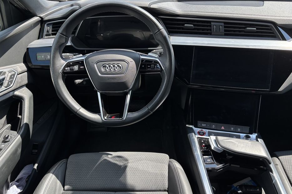 Продам Audi E-Tron S SPORTBACK 2021 года в Львове
