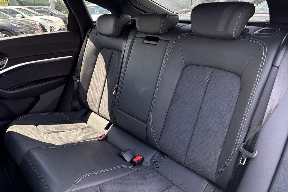 Продам Audi E-Tron S SPORTBACK 2021 года в Львове