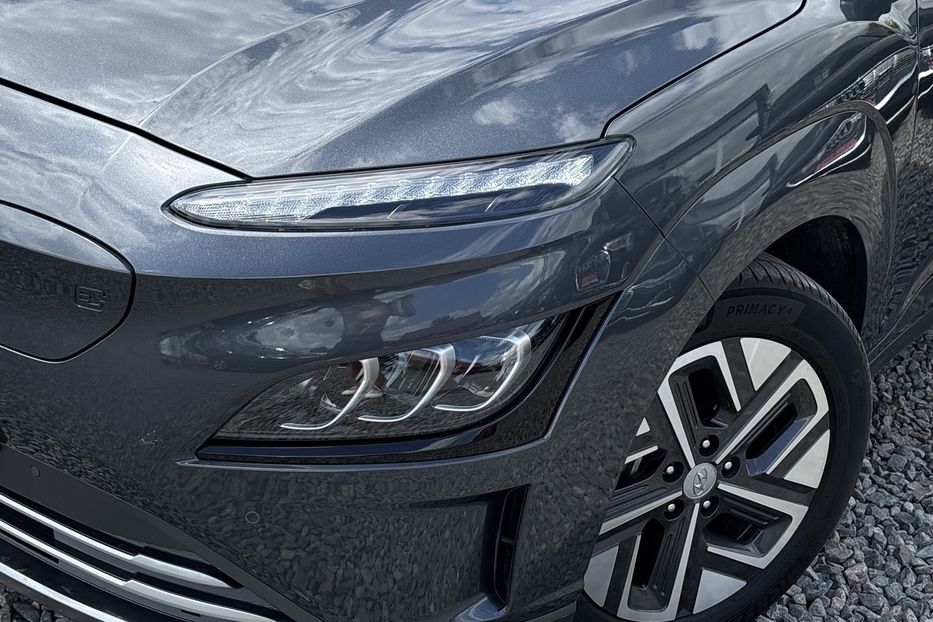 Продам Hyundai Kona 64квт  2021 года в Львове