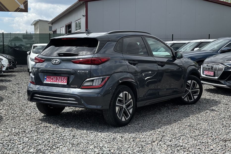 Продам Hyundai Kona 64квт  2021 года в Львове
