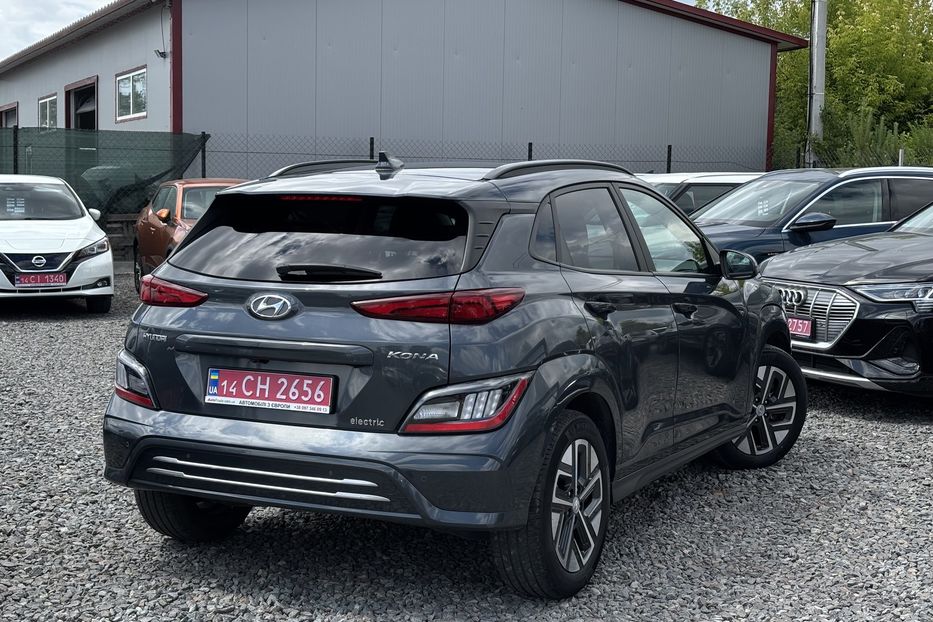 Продам Hyundai Kona 64квт  2021 года в Львове