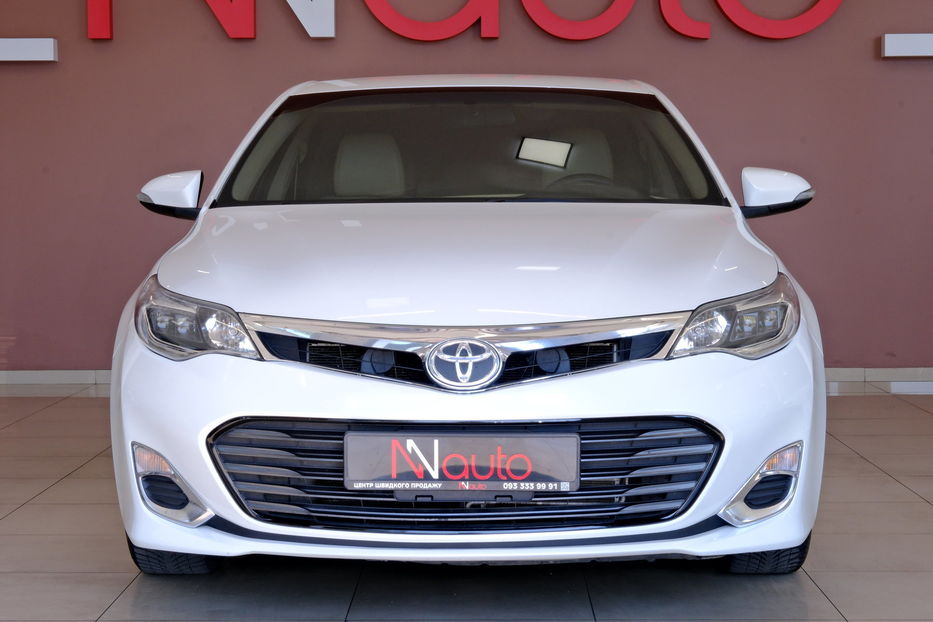 Продам Toyota Avalon 2014 года в Одессе
