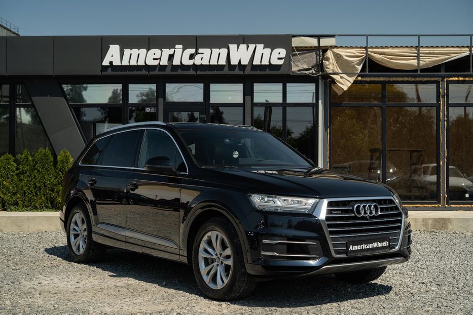 Продам Audi Q7 Premium Plus 2017 года в Черновцах