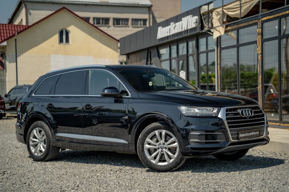 Продам Audi Q7 Premium Plus 2017 года в Черновцах