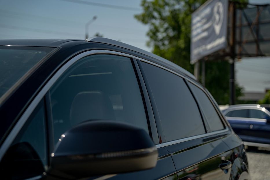 Продам Audi Q7 Premium Plus 2017 года в Черновцах