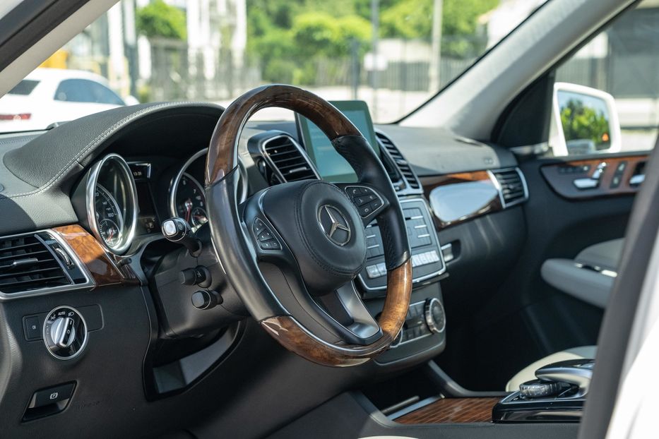 Продам Mercedes-Benz GLS-Class 450 4Matic 2017 года в Черновцах
