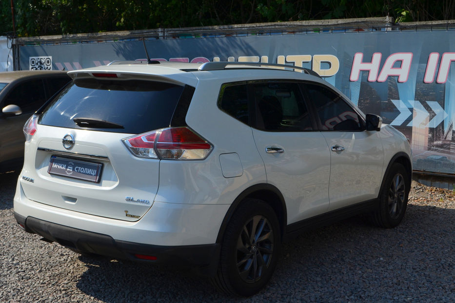 Продам Nissan Rogue 2016 года в Киеве