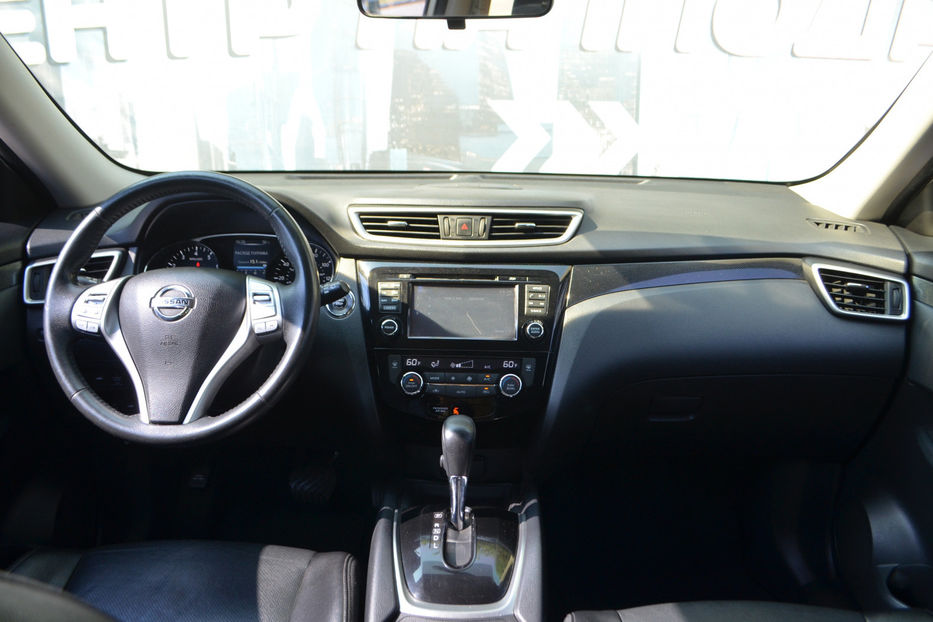 Продам Nissan Rogue 2016 года в Киеве