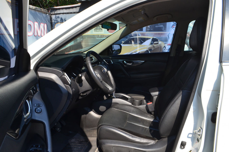 Продам Nissan Rogue 2016 года в Киеве