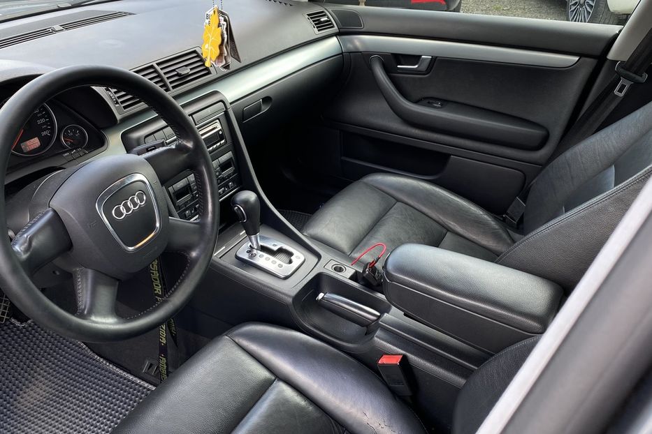 Продам Audi A4 B7 2005 года в Луцке