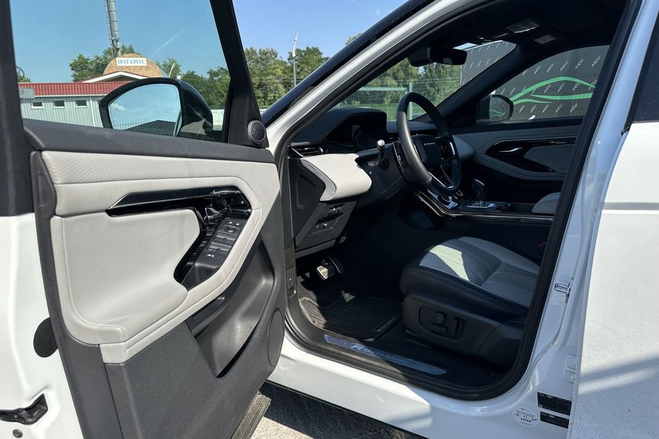 Продам Land Rover Range Rover Evoque R-Dynamic 2023 года в Киеве