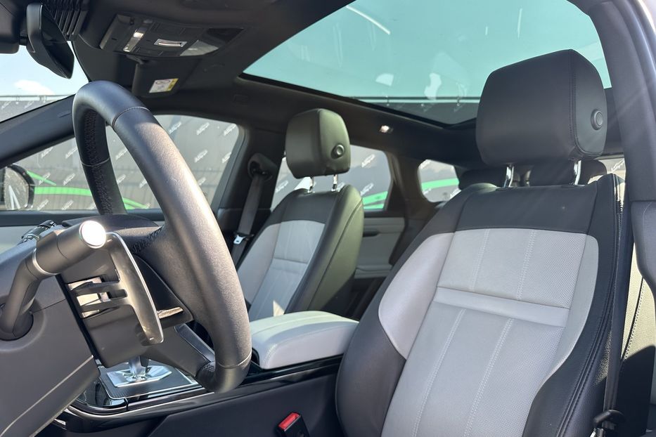 Продам Land Rover Range Rover Evoque R-Dynamic 2023 года в Киеве