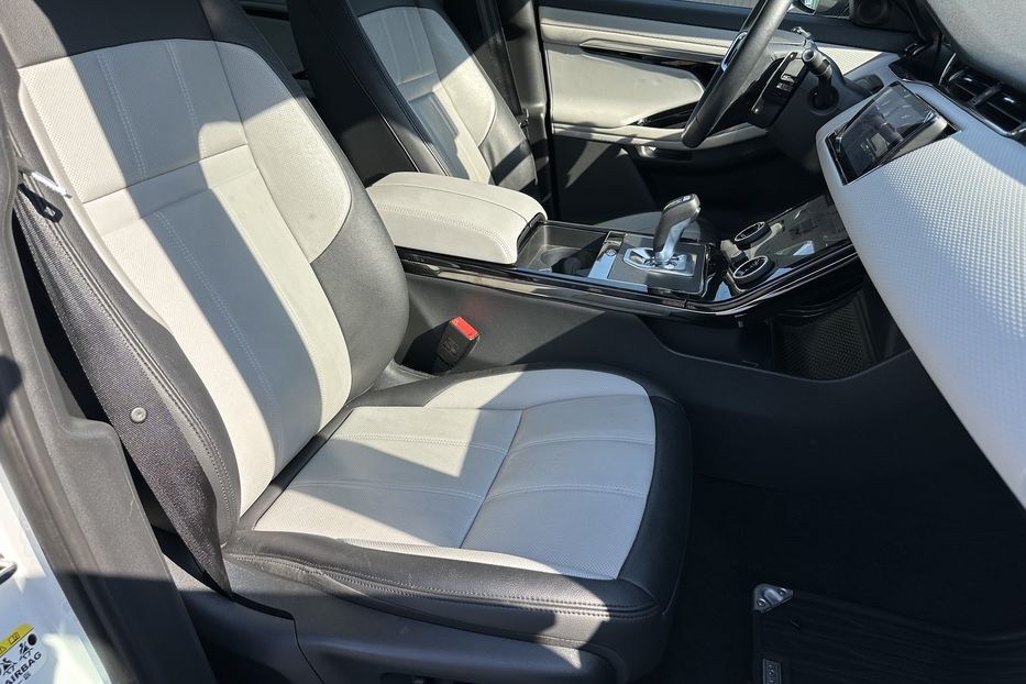 Продам Land Rover Range Rover Evoque R-Dynamic 2023 года в Киеве