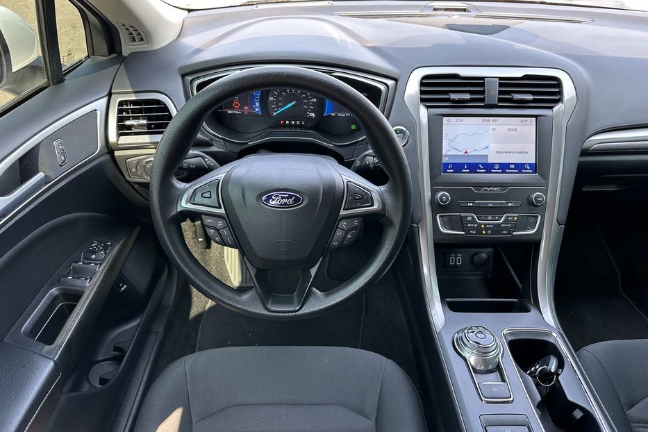 Продам Ford Fusion SE Hybrid 2019 года в Киеве