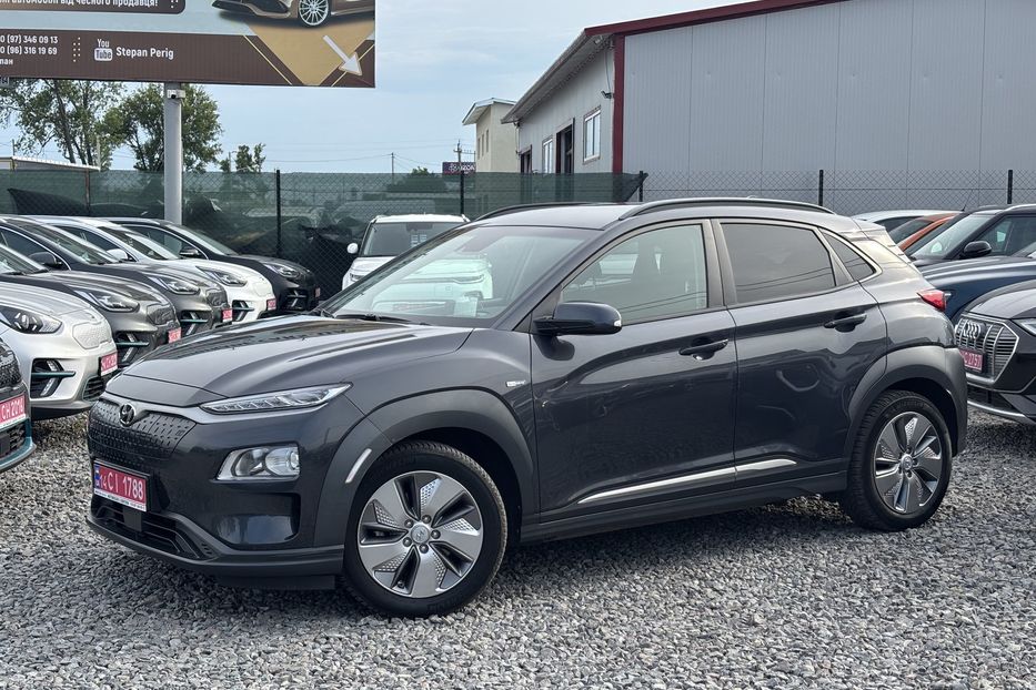 Продам Hyundai Kona 64квт Fashion  2020 года в Львове