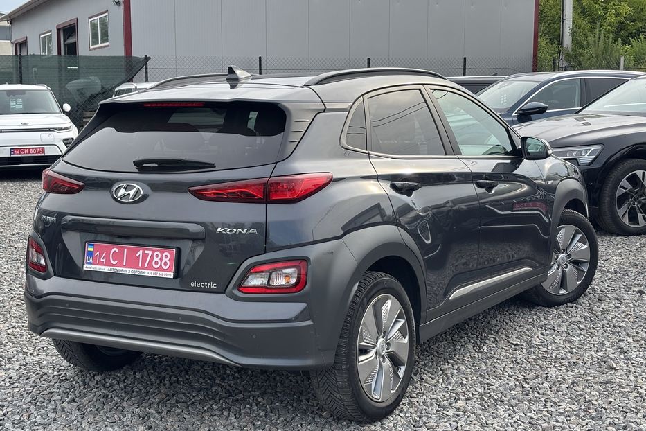 Продам Hyundai Kona 64квт Fashion  2020 года в Львове